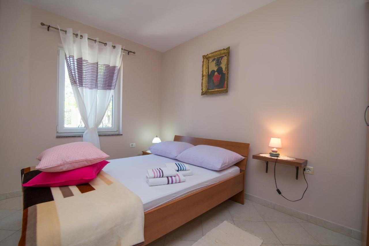 Apartments With A Parking Space Punta Kriza, Cres - 8082 מראה חיצוני תמונה