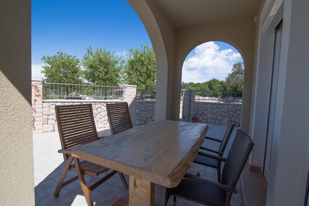 Apartments With A Parking Space Punta Kriza, Cres - 8082 מראה חיצוני תמונה